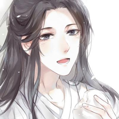 工人搭建舞台时为追星女儿拍下海报